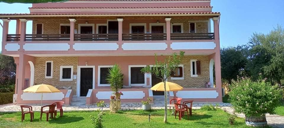 Olga'S Garden Apartments Альмирос-Бич Экстерьер фото