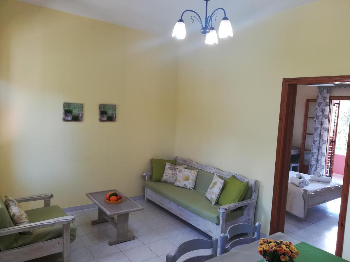 Olga'S Garden Apartments Альмирос-Бич Экстерьер фото