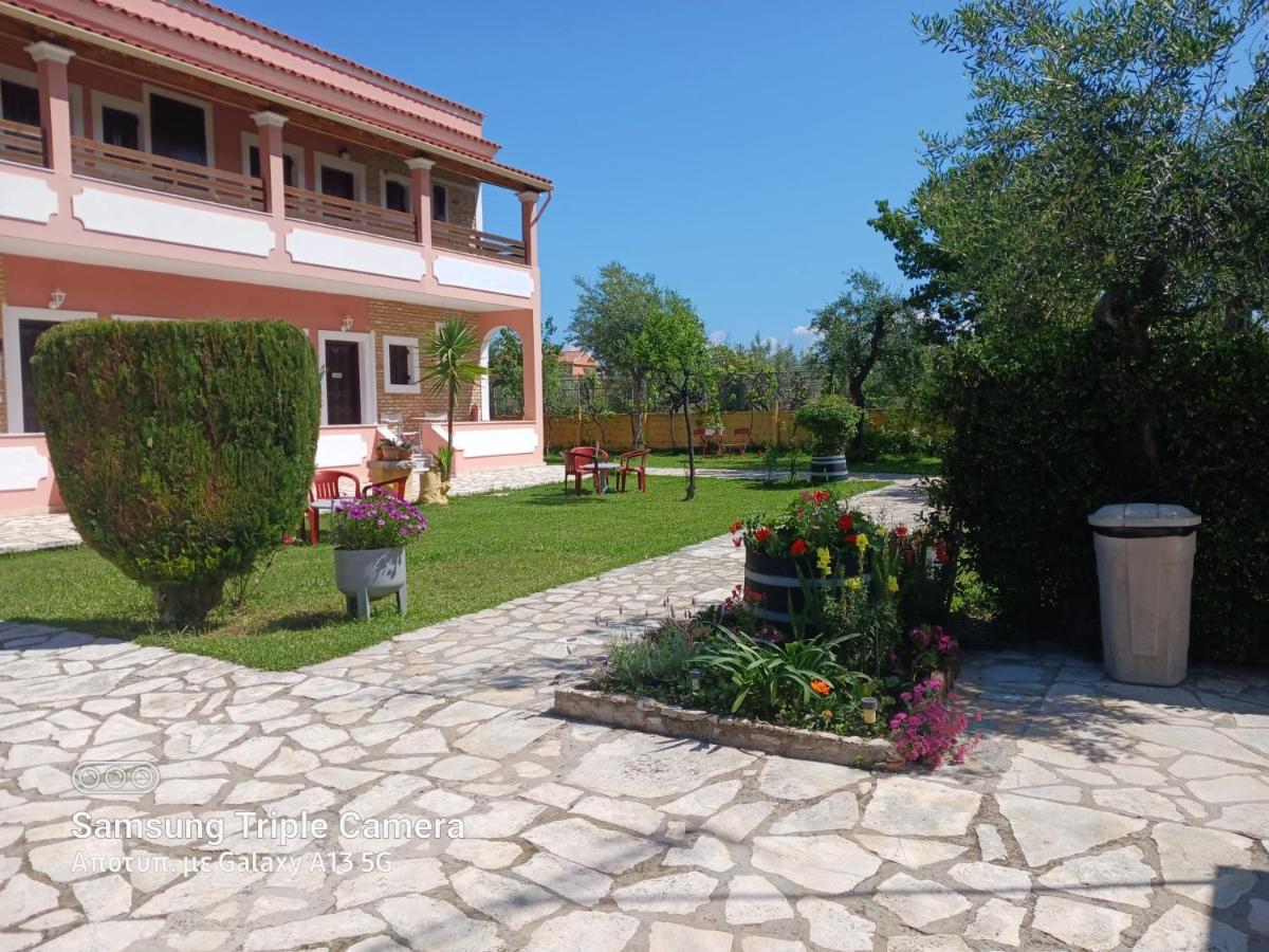 Olga'S Garden Apartments Альмирос-Бич Экстерьер фото