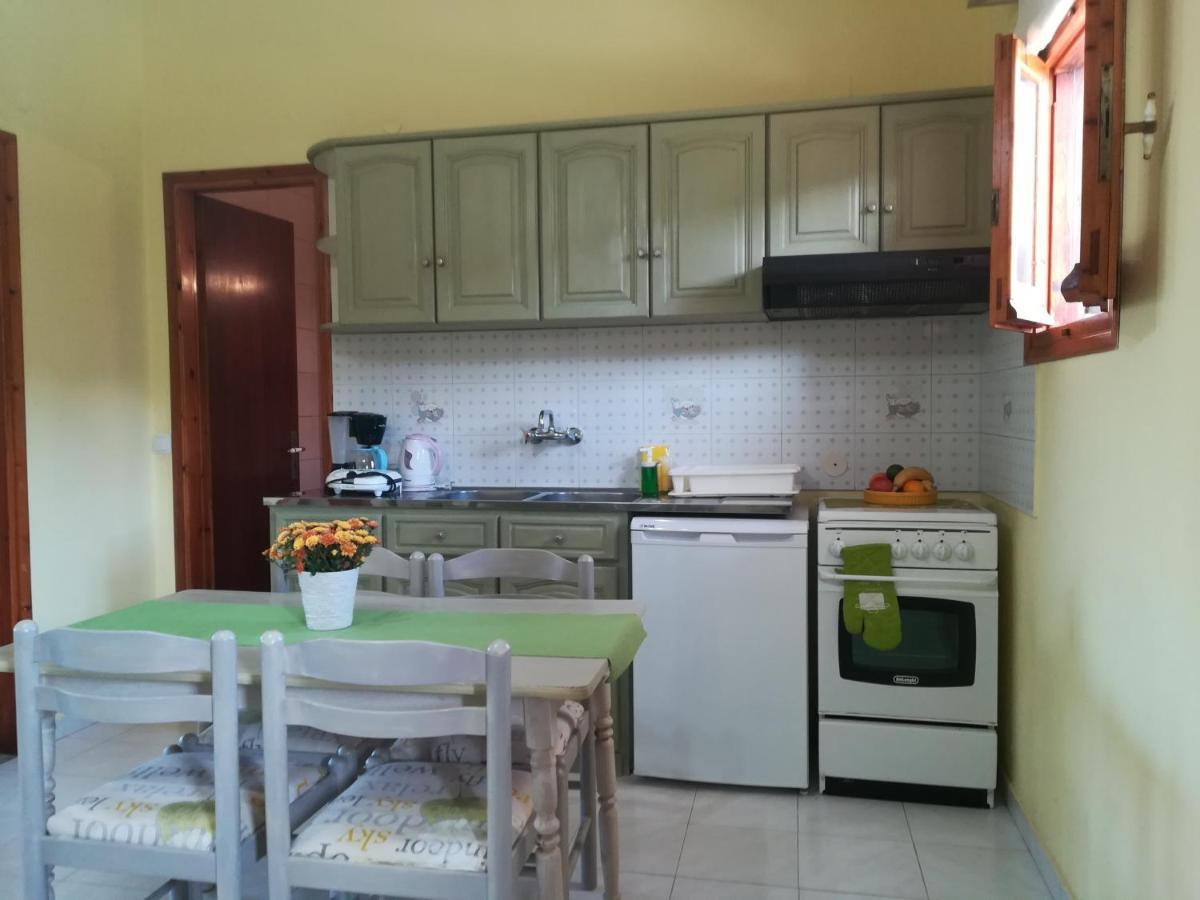 Olga'S Garden Apartments Альмирос-Бич Номер фото