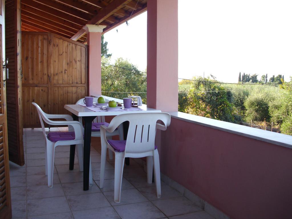 Olga'S Garden Apartments Альмирос-Бич Номер фото